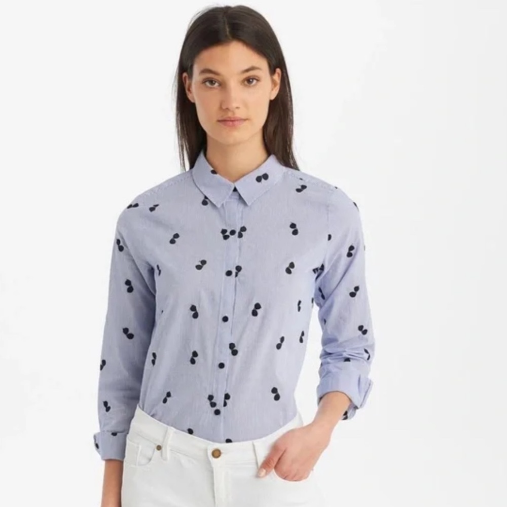 Karl Lagerfeld Paris button down blouse size M